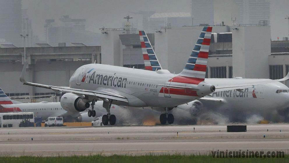 American Airlines ยกเลิกเที่ยวบินหลายร้อยเที่ยวบิน ท่ามกลางปัญหาพนักงาน การบำรุงรักษา เที่ยวบินของ American Airlines หลายร้อยเที่ยวบิน