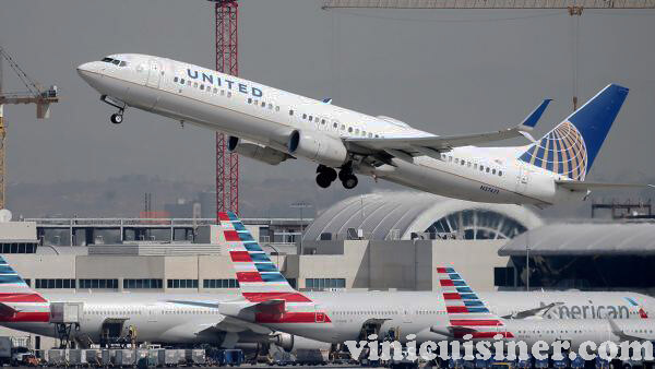 ยูไนเต็ดวางแผนขยายเที่ยวบินครั้งใหญ่ ระหว่างสหรัฐฯ และยุโรป United Airlines วางแผนที่จะให้บริการเที่ยวบินข้ามมหาสมุทรแอตแลนติก