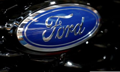 พนักงานฟอร์ดอนุมัติข้อตกลงยุติสัญญา สหภาพแรงงาน United Auto Workers ให้สัตยาบันในสัญญาฉบับใหม่กับ Ford อย่างท่วมท้น โดยข้อตกลง